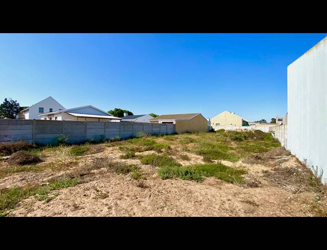 400M² VACANT LAND FOR SALE IN VELDDRIF